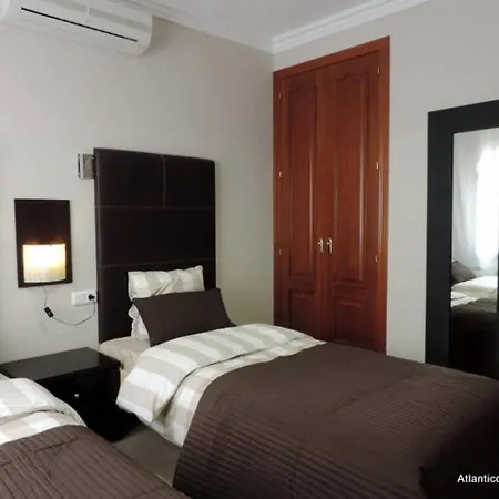 Riviera Park 10a- 1st Fl. - 2 Bed - Air Con- Wi-fi Apartment *